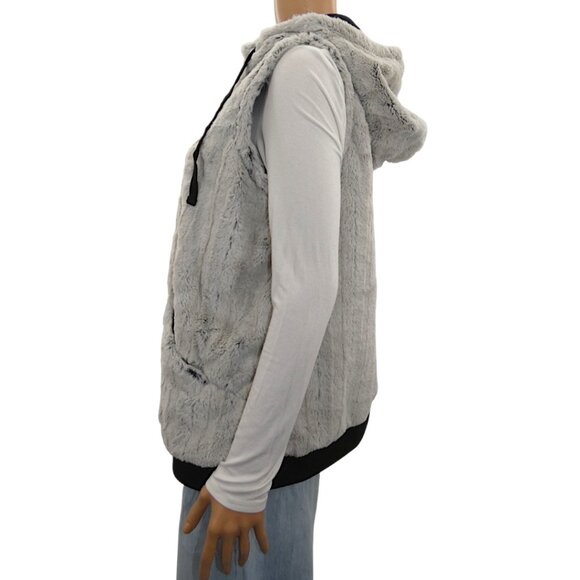 NWT NFL Bengals Faux Fur Vest XL Women’s Antigua Hooded Zip Team Apparel - Picture 5 of 14